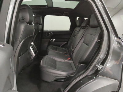Land Rover Range Rover Sport 3.0D l6 249 CV HSE Dynamic Stealth (7)
