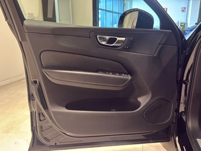 Volvo XC60 B4 Geartronic R-design (18)