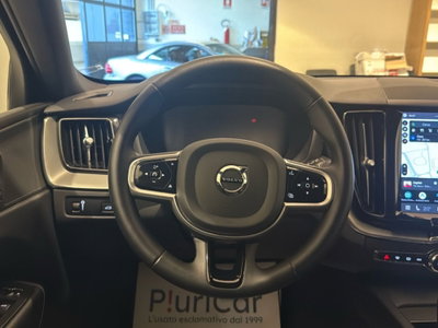 Volvo XC60 B4 Geartronic R-design (9)