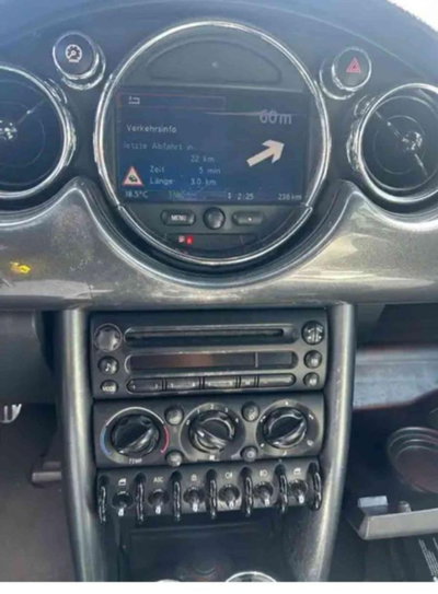 MINI Mini Cabrio 1.6 16V Cooper S Cabrio (12)