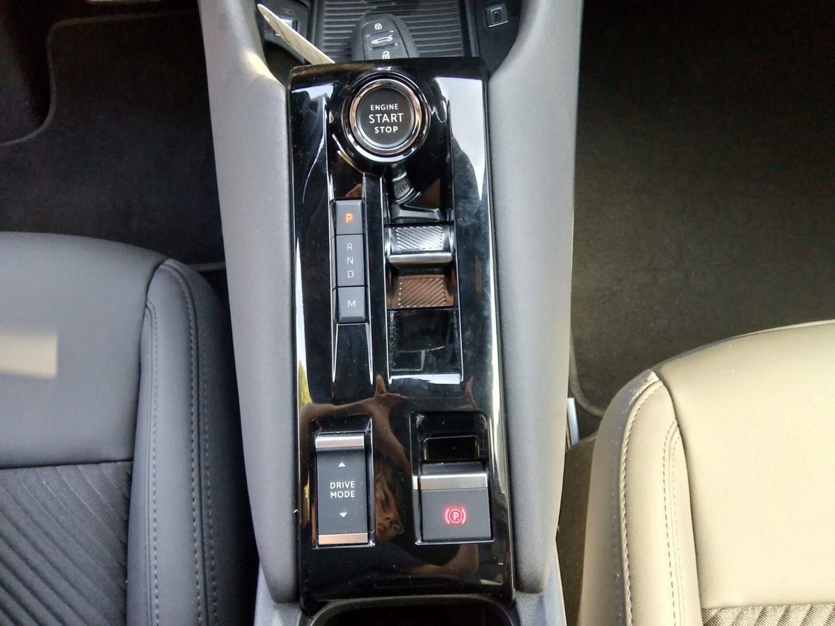 Alfa Romeo Junior 1.2 ibrida Sport Speciale 145cv edct6 (13)