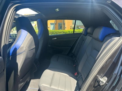 Volkswagen Golf 2.0 TSI R DSG 4Motion 20 years (15)