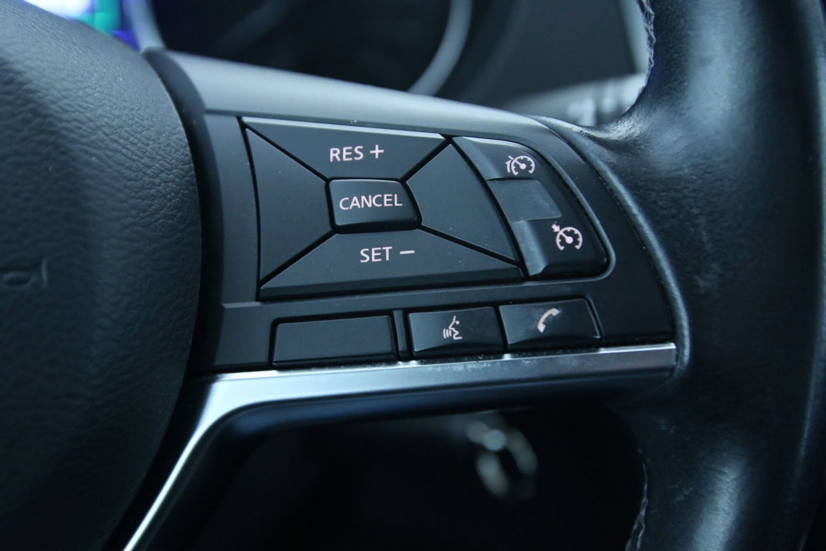 Nissan Qashqai 1.5 dCi 115 CV DCT N-Connecta (20)