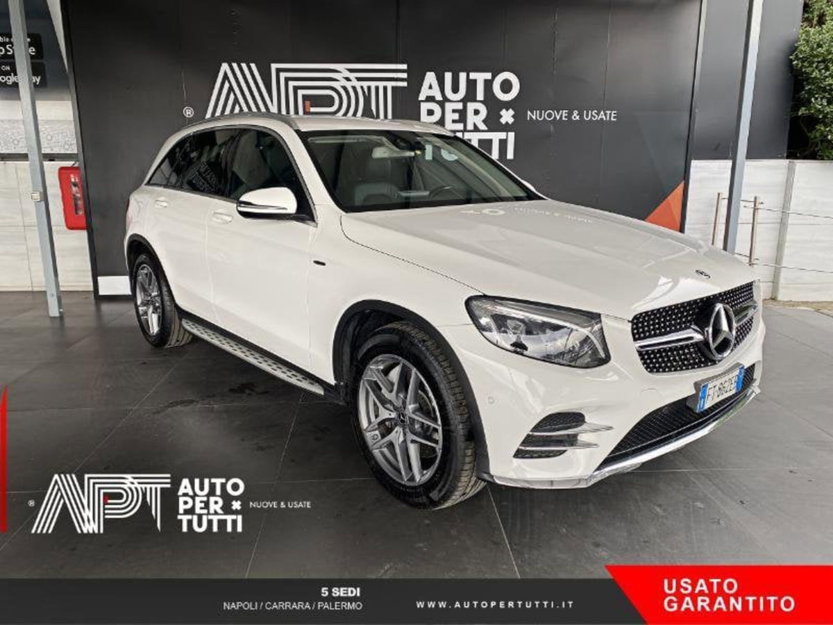 Mercedes-Benz GLC SUV 220 d 4Matic Premium (2)