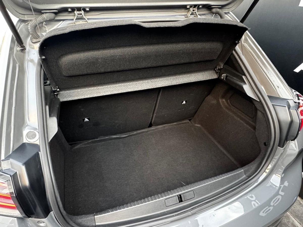 Peugeot 208 PureTech 100 Stop&Start 5 porte Allure (15)