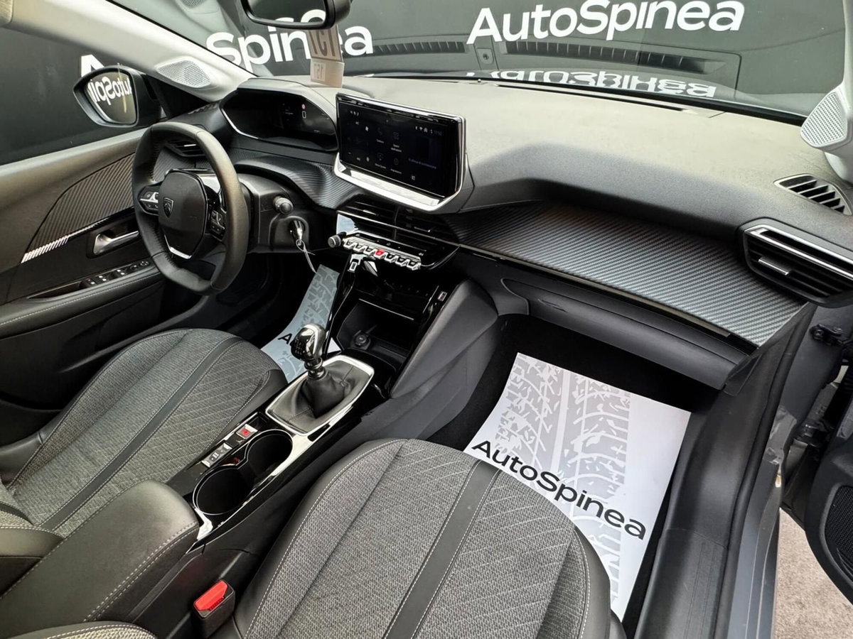 Peugeot 208 PureTech 100 Stop&Start 5 porte Allure (17)