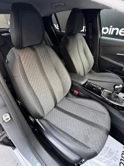 Peugeot 208 PureTech 100 Stop&Start 5 porte Allure (18)