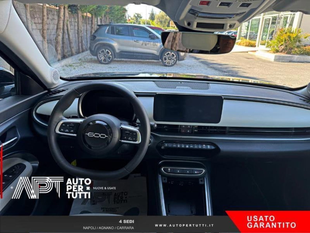 Fiat 600 1.2 hybrid La Prima 110cv auto (12)