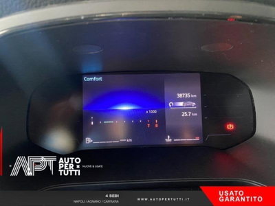 Renault Captur 1.0 tce Techno 90cv (7)