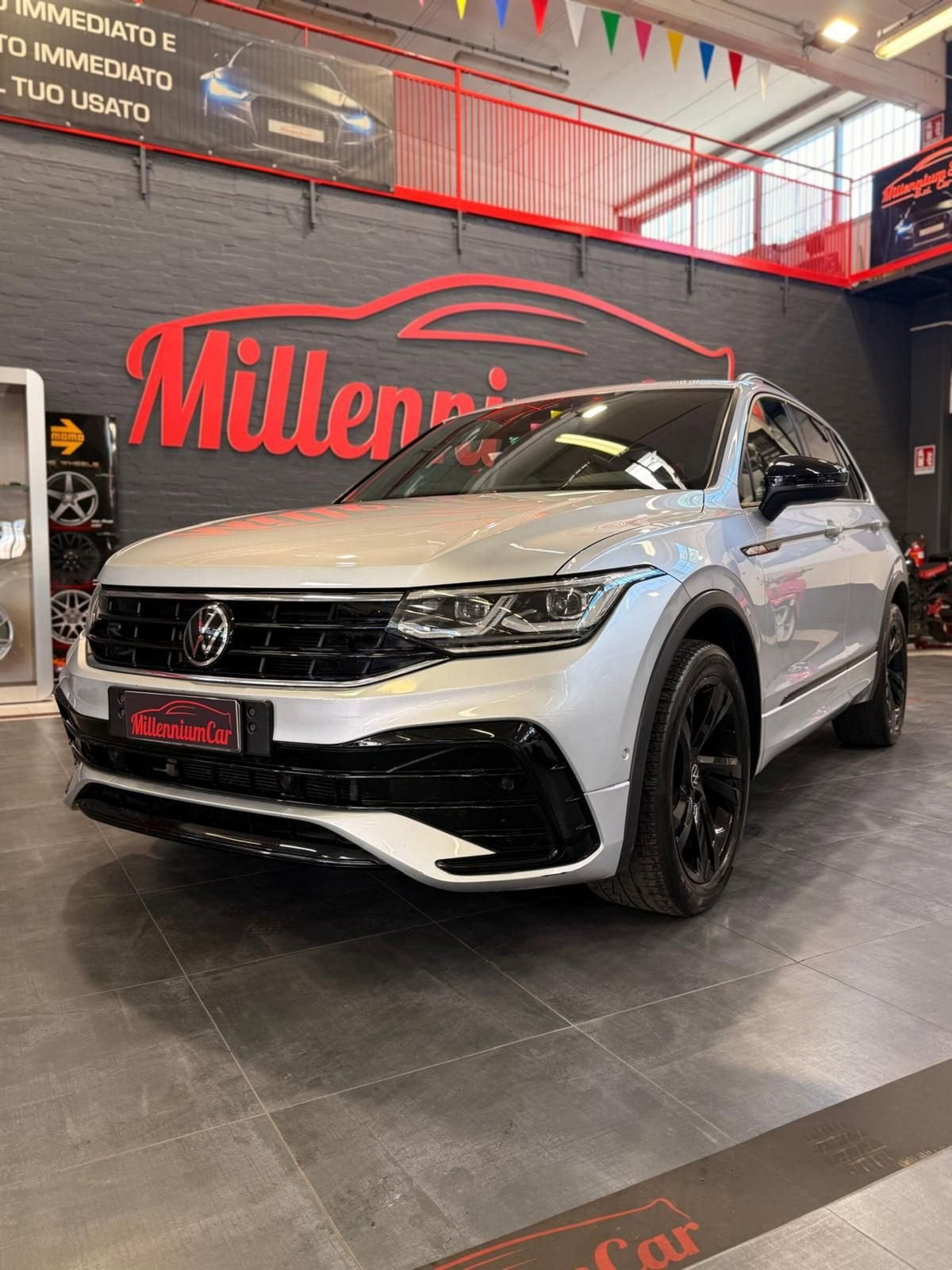 Volkswagen Tiguan Allspace 2.0 TDI SCR DSG 4MOTION R-Line