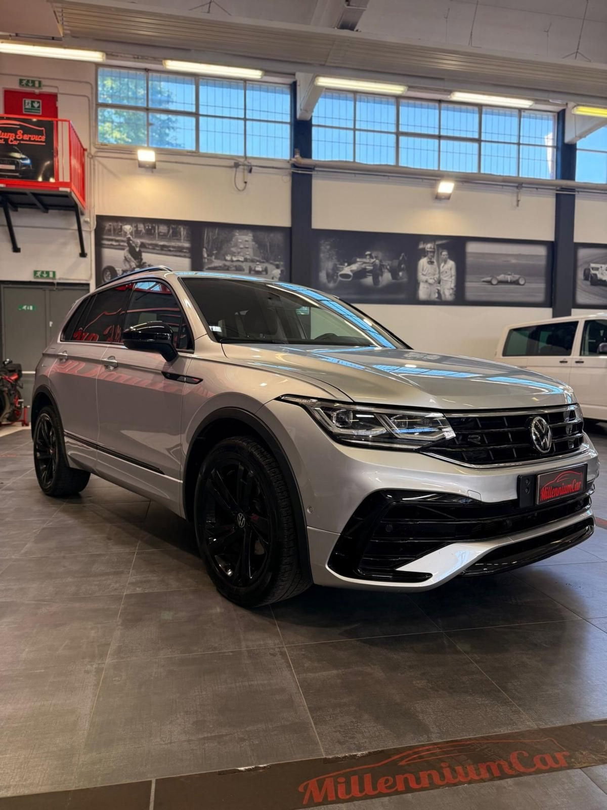 Volkswagen Tiguan Allspace 2.0 TDI SCR DSG 4MOTION R-Line (14)