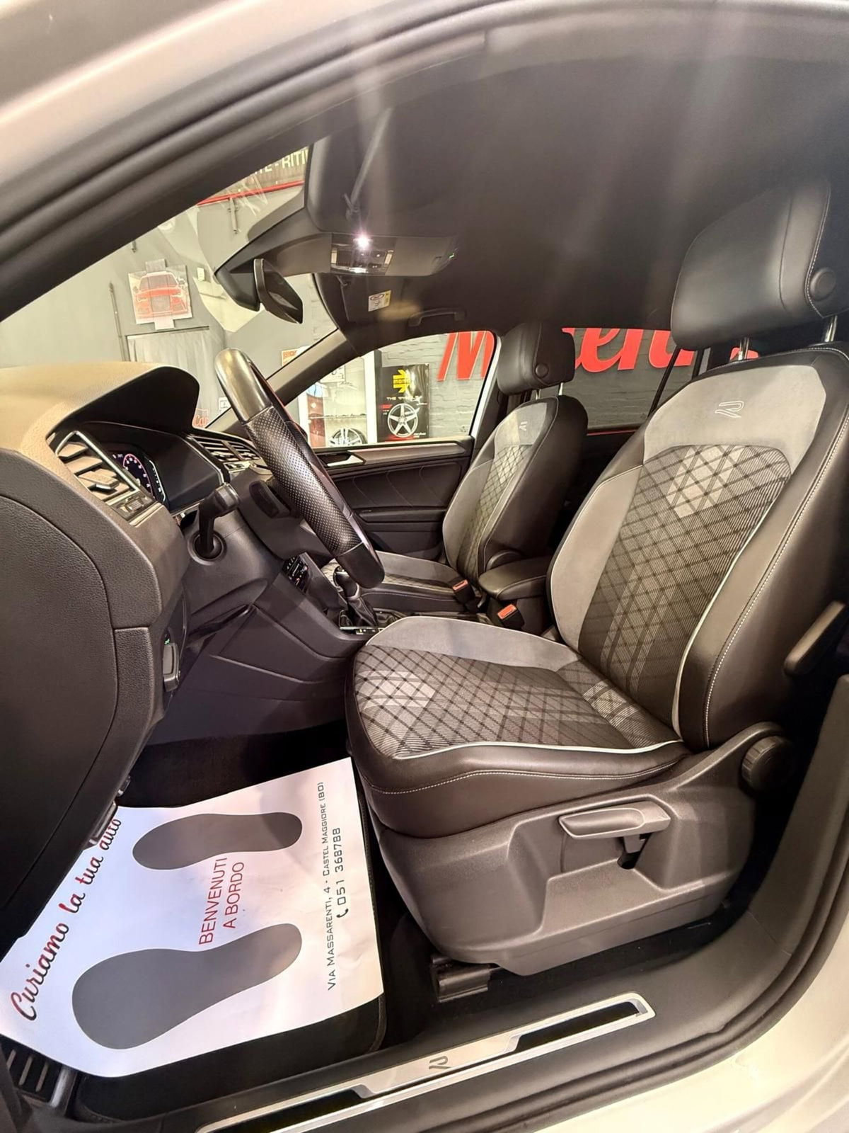 Volkswagen Tiguan Allspace 2.0 TDI SCR DSG 4MOTION R-Line (18)