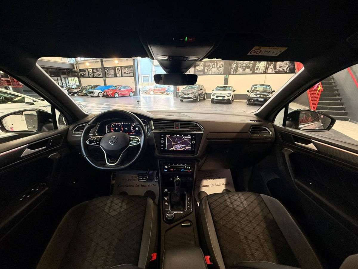 Volkswagen Tiguan Allspace 2.0 TDI SCR DSG 4MOTION R-Line (20)