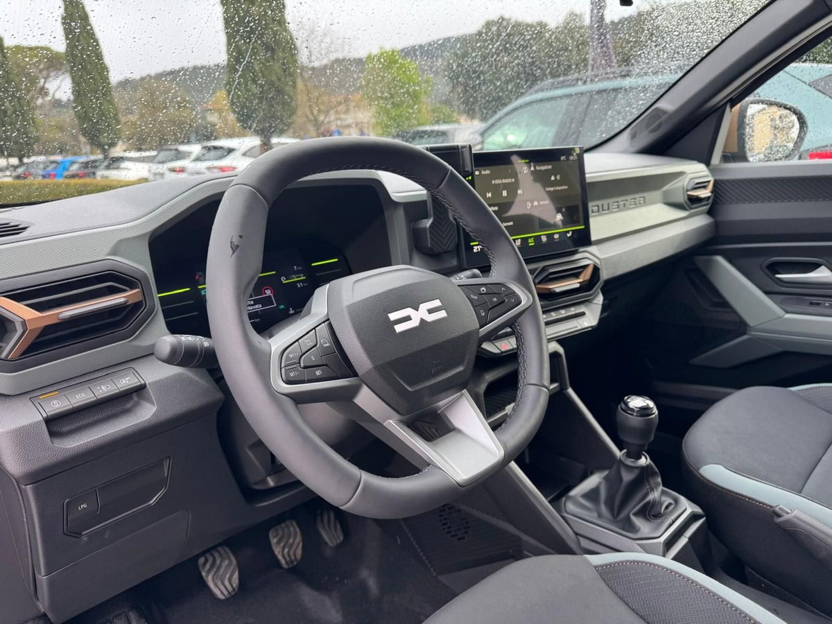 Dacia Duster 1.2 Eco-G Extreme 120cv (18)