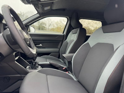 Dacia Duster 1.2 Eco-G Extreme 120cv (8)