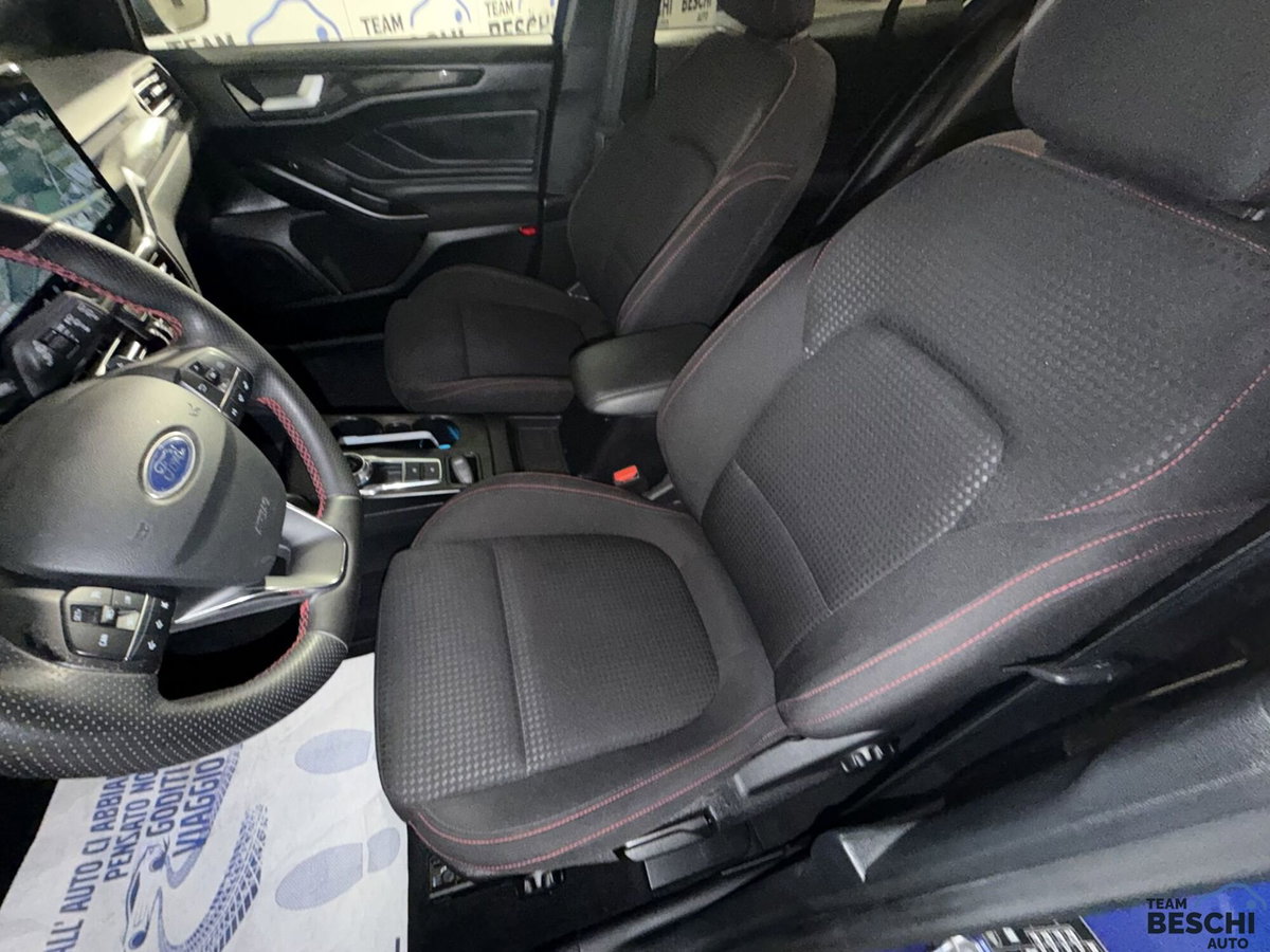 Ford Focus 1.5 ecoblue ST-Line X 115cv auto (12)