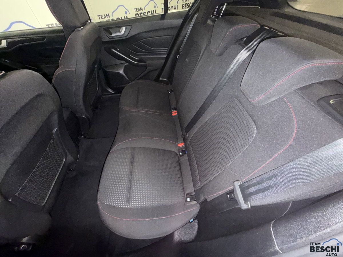 Ford Focus 1.5 ecoblue ST-Line X 115cv auto (13)