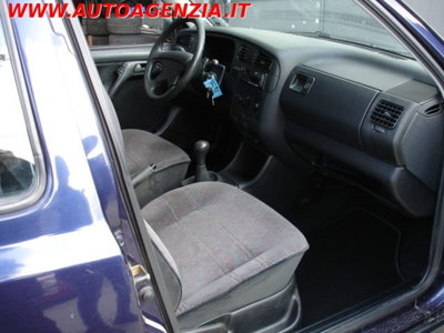 Volkswagen Golf 1.6 cat 5 porte GL (11)