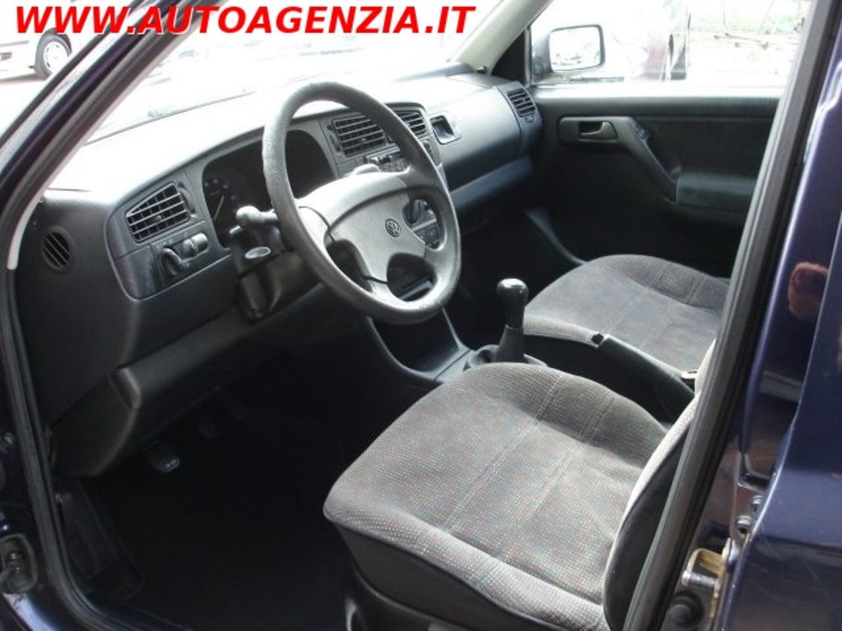 Volkswagen Golf 1.6 cat 5 porte GL (12)