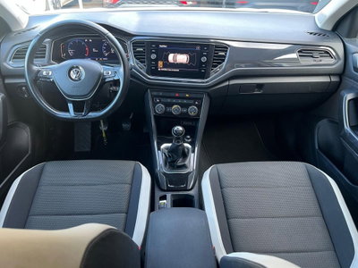 Volkswagen T-Roc 1.6 TDI SCR Advanced BlueMotion Technology (8)