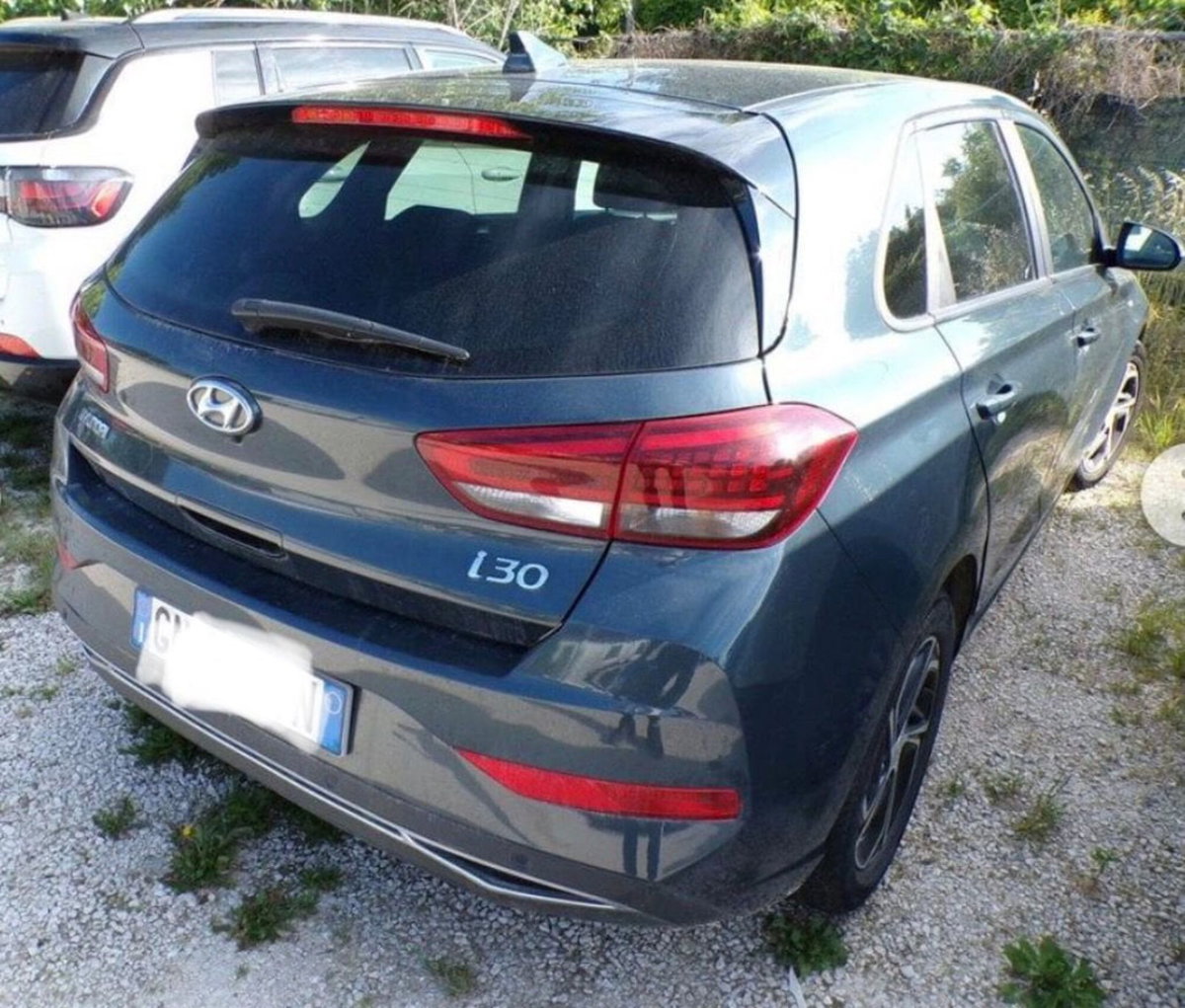 Hyundai i30 Fastback 1.0 T-GDI iMT 48V N-Line (2)