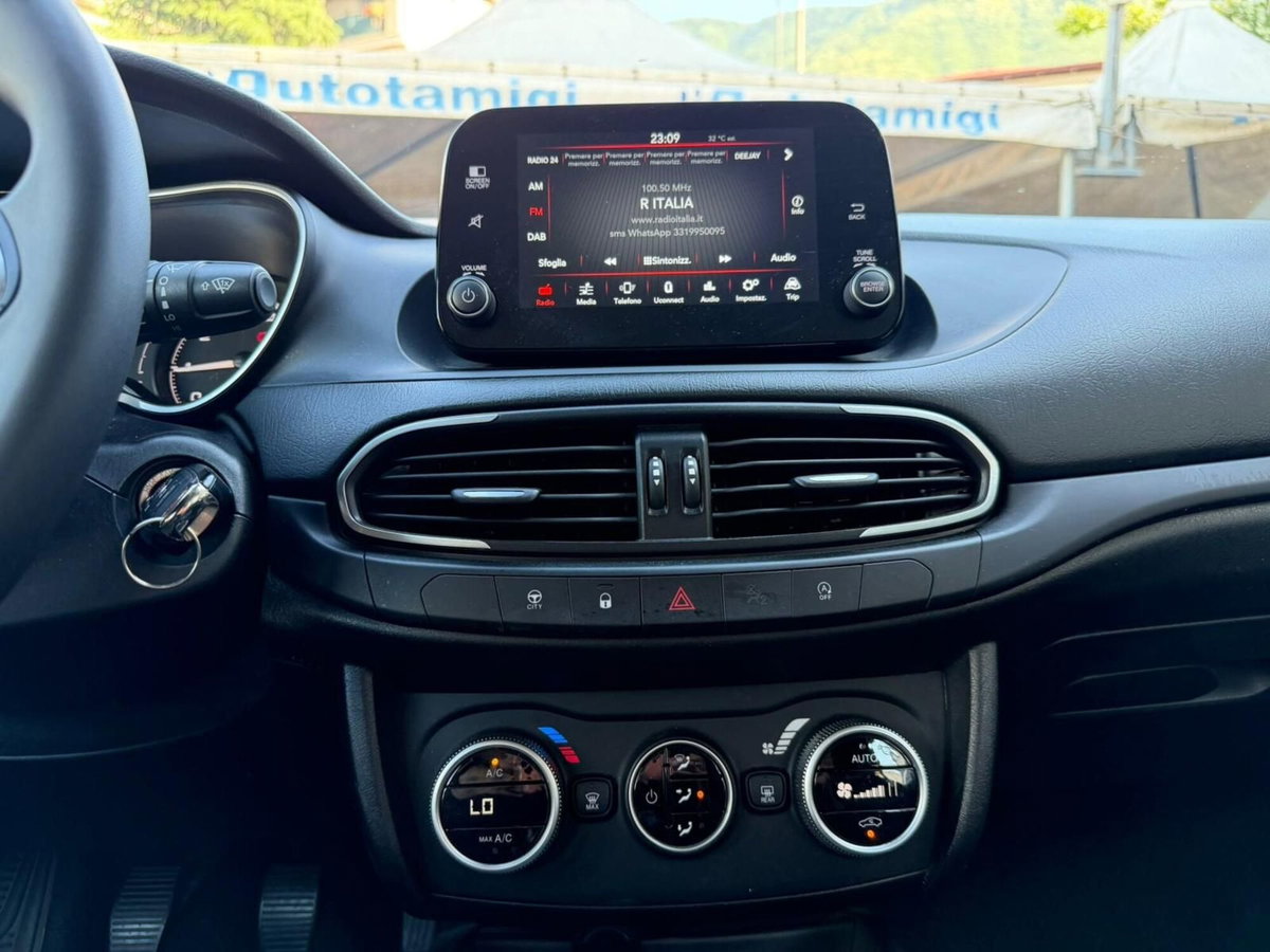 Fiat Tipo Station Wagon Tipo SW 1.0 t3 Cross 100cv (10)