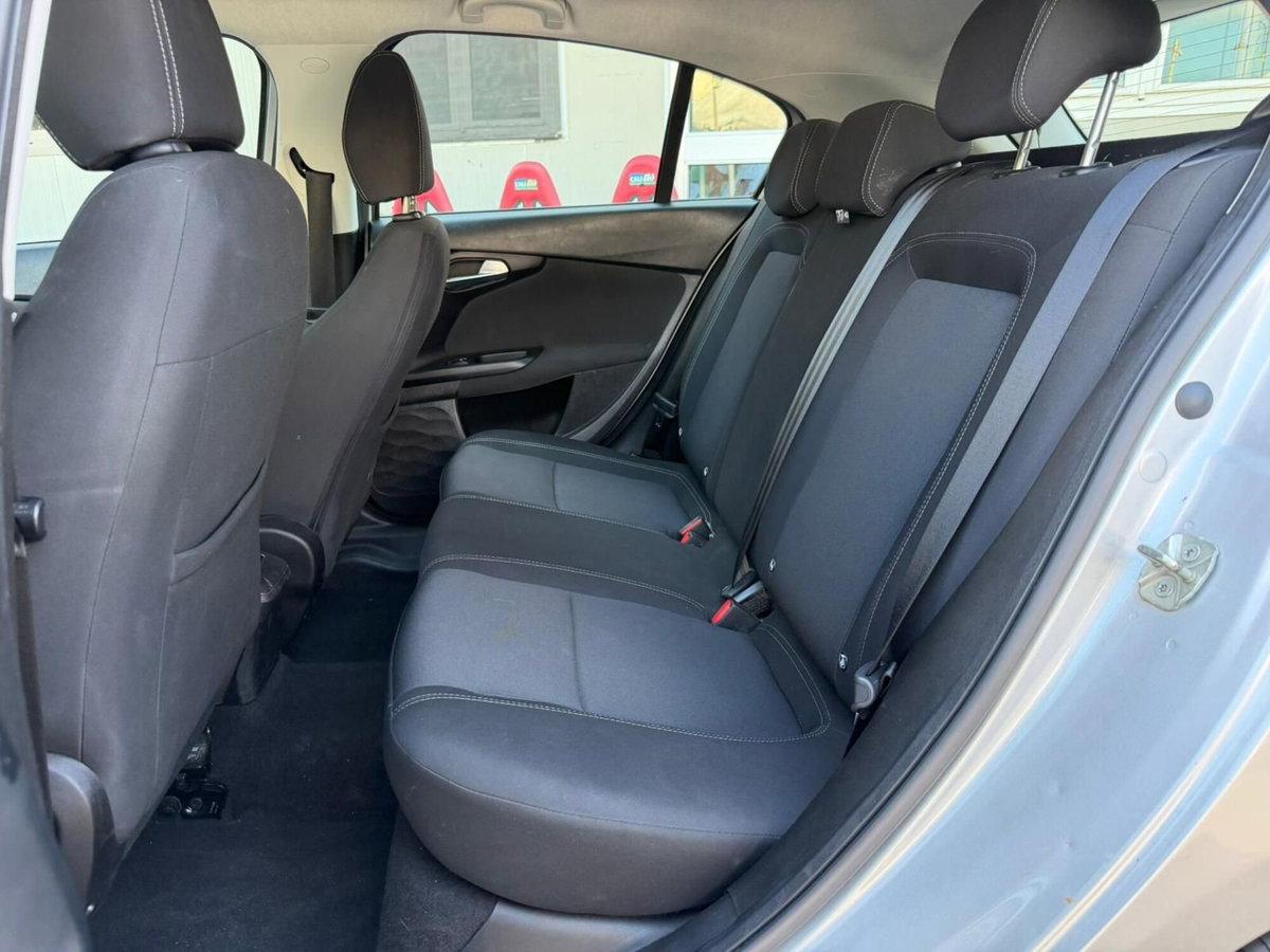 Fiat Tipo Station Wagon Tipo SW 1.0 t3 Cross 100cv (15)