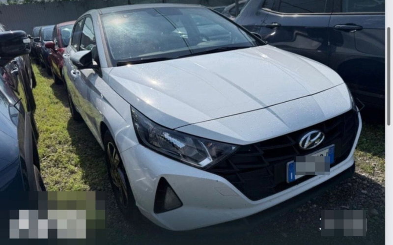 Hyundai i20 1.2 MPI MT ConnectLine