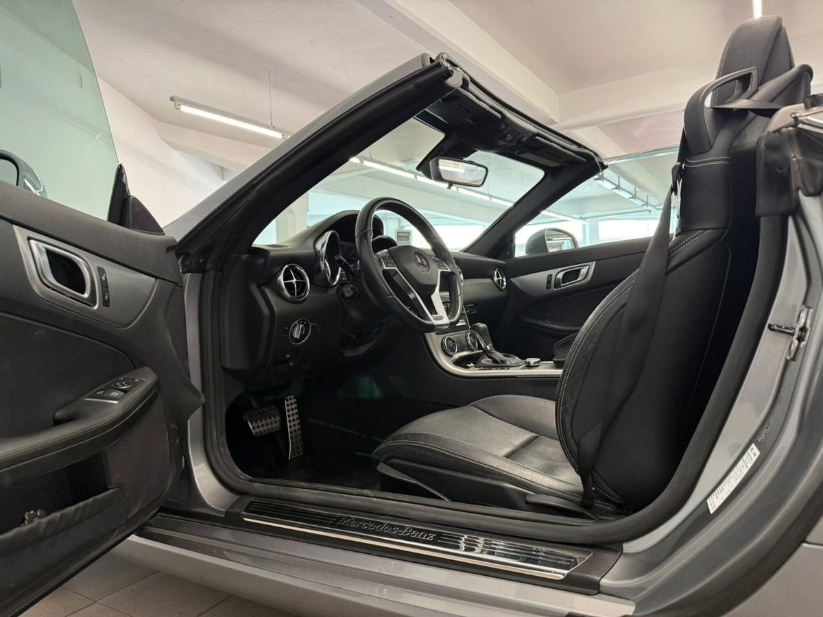 Mercedes-Benz SLK 200 CGI Edition1 (12)