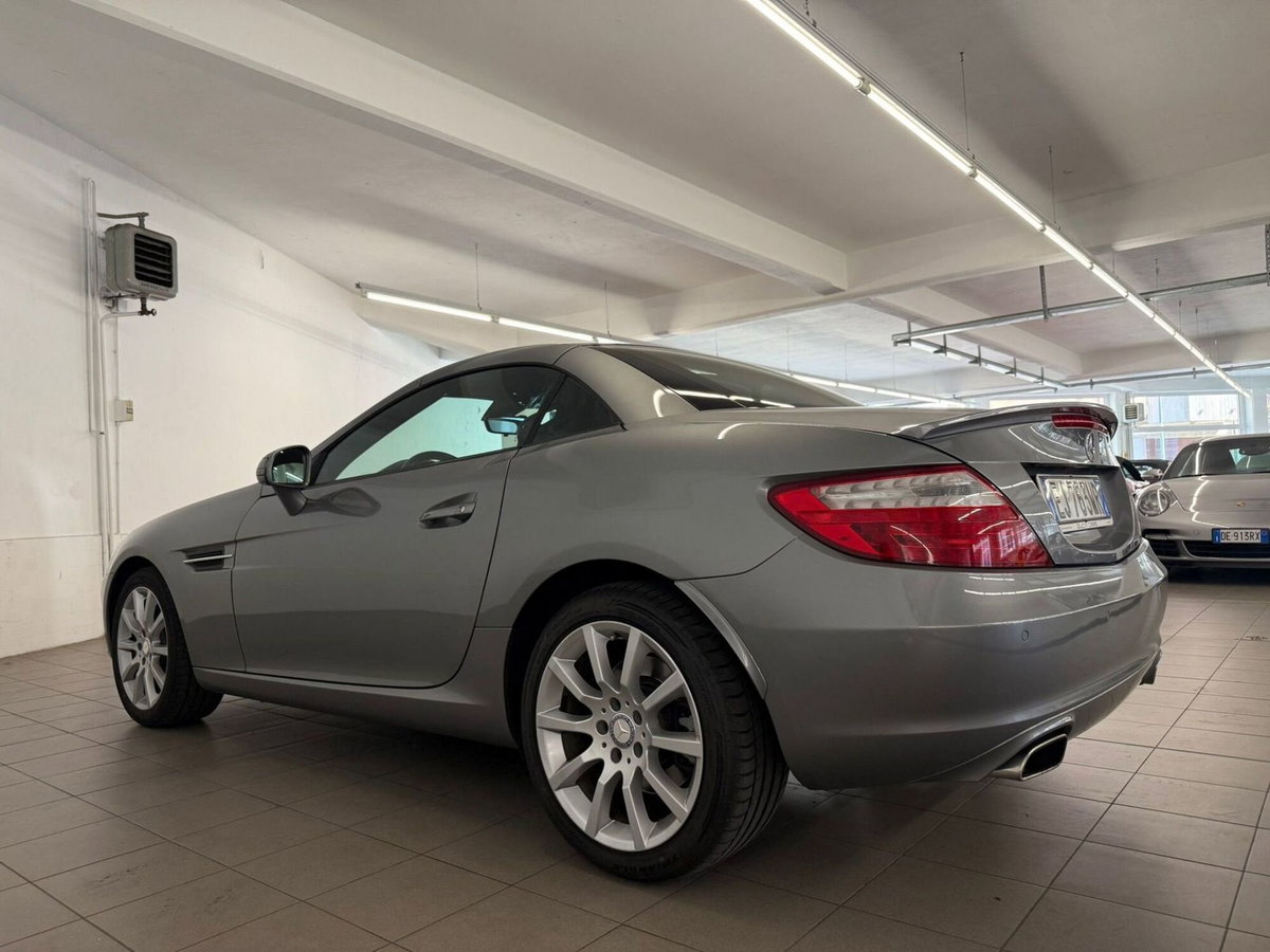 Mercedes-Benz SLK 200 CGI Edition1 (4)