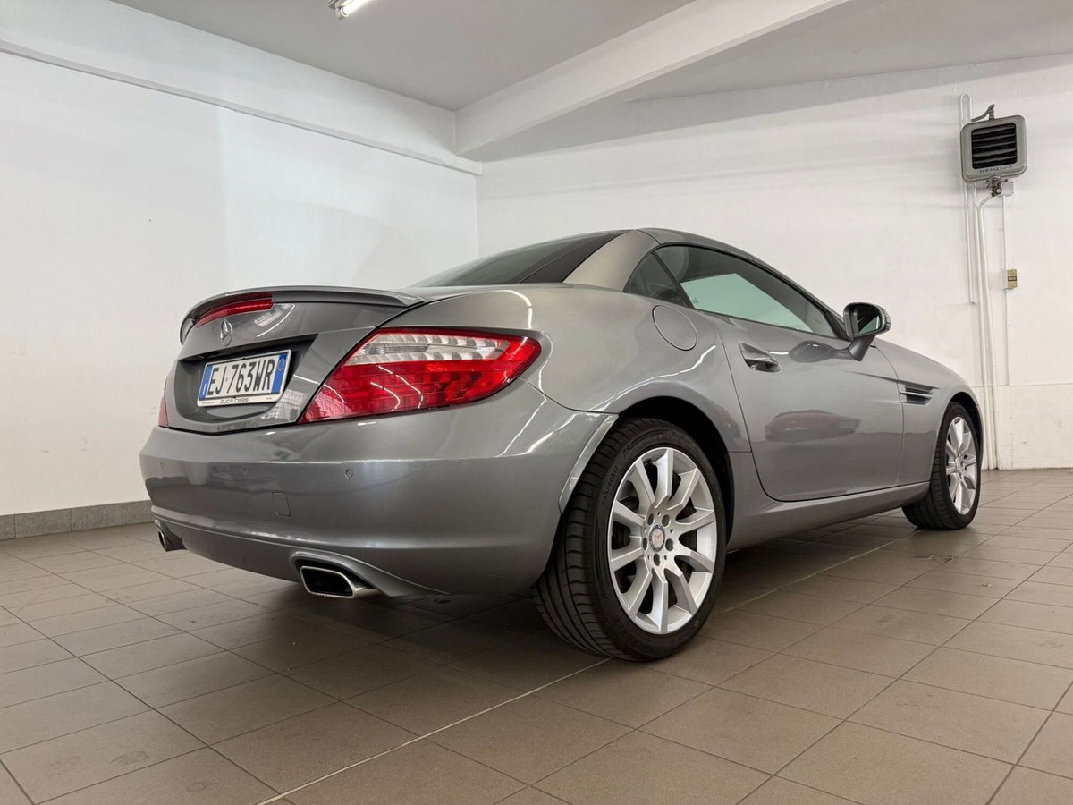 Mercedes-Benz SLK 200 CGI Edition1 (6)