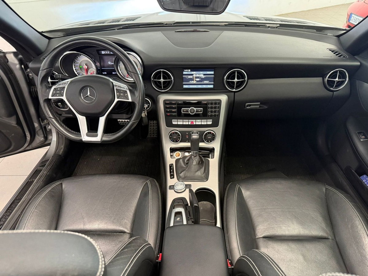 Mercedes-Benz SLK 200 CGI Edition1 (8)