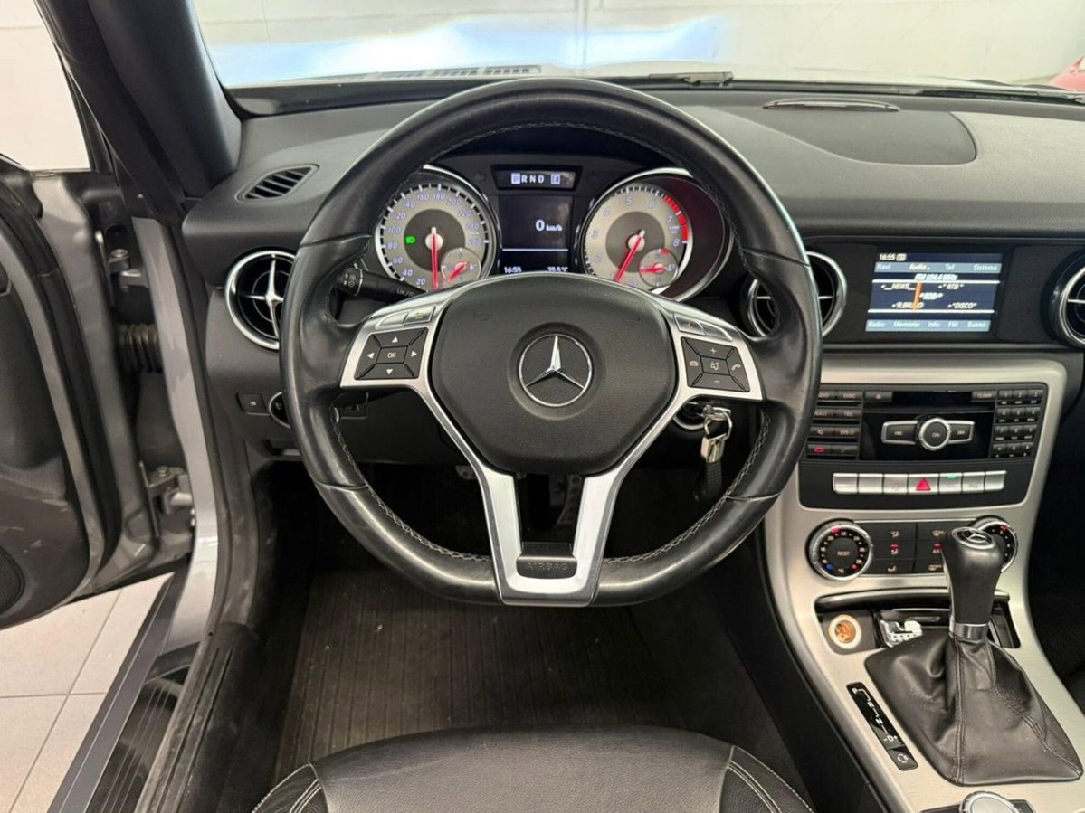Mercedes-Benz SLK 200 CGI Edition1 (9)