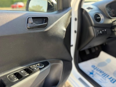 Hyundai i10 1.0 GPL Econext Tech (11)