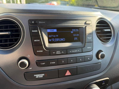 Hyundai i10 1.0 GPL Econext Tech (20)