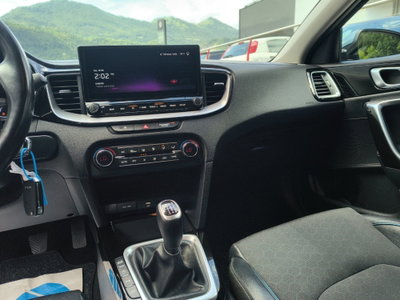 Kia XCeed 1.6 crdi mhev Style 136cv dct (13)