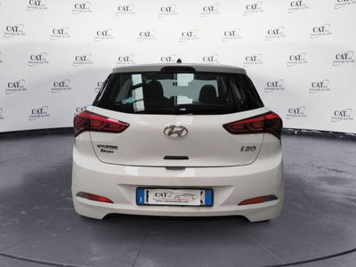 Hyundai i20 1.2 5 porte Classic (8)