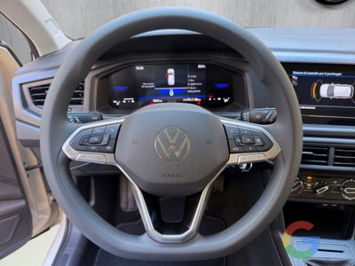 Volkswagen Polo 1.0 evo Life 80cv (10)