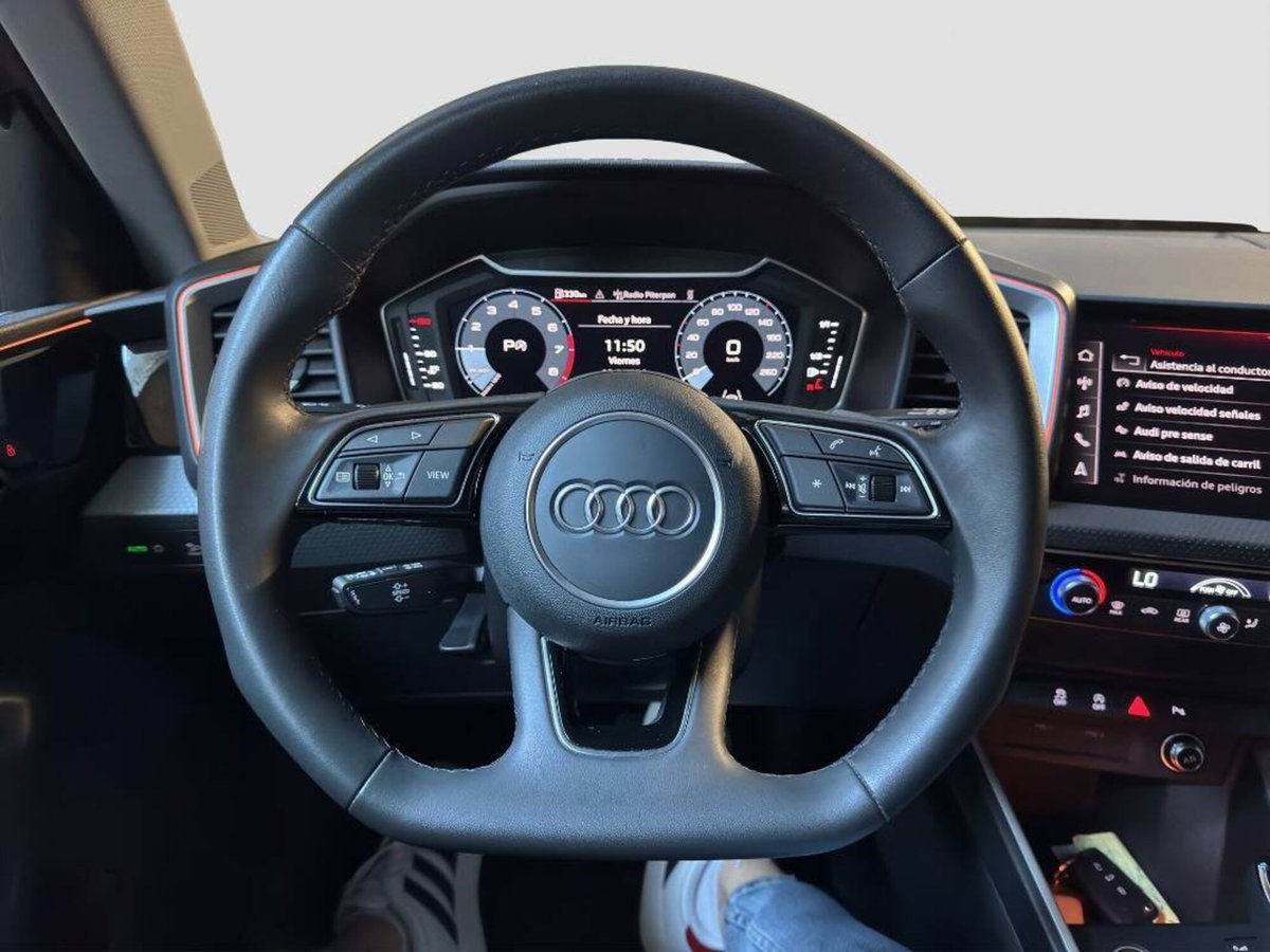 Audi A1 Sportback 30 1.0 tfsi S Line Edition 116cv s-tronic (10)