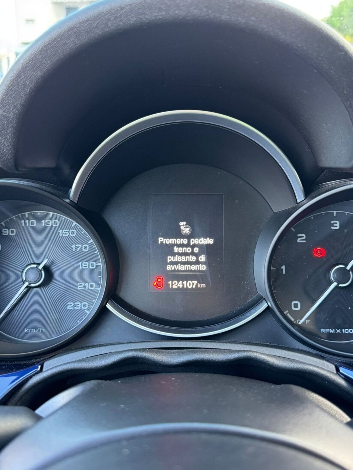 Fiat 500X 1.6 MultiJet 120 CV City Cross (8)
