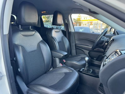 Jeep Compass 1.6 Multijet II 2WD Limited (11)