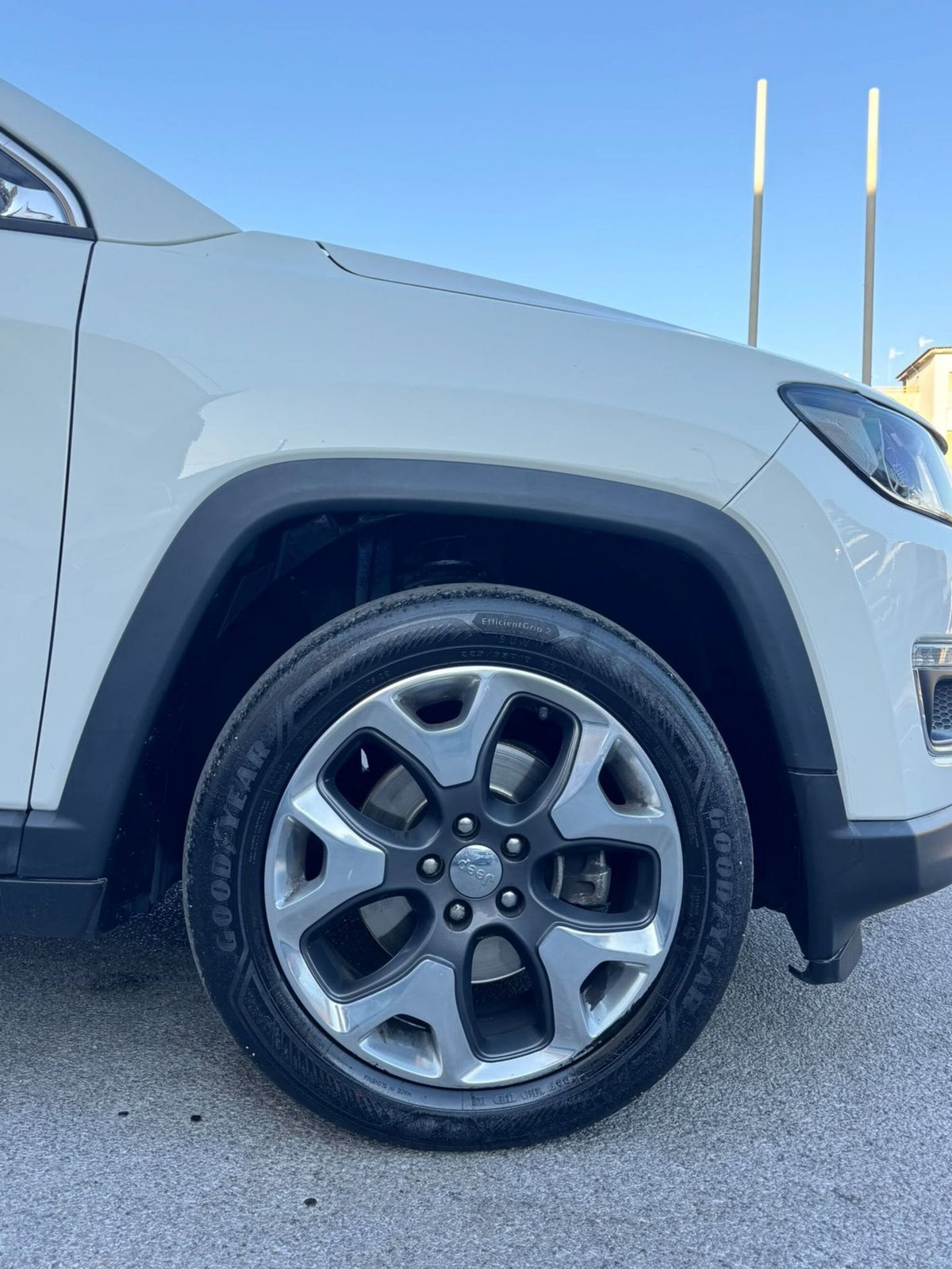 Jeep Compass 1.6 Multijet II 2WD Limited (18)