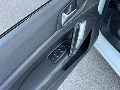 Peugeot 308 BlueHDi 120 S&S Allure (4)