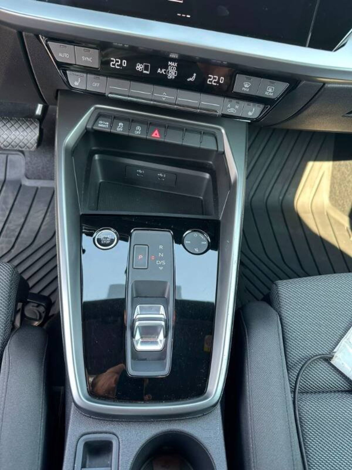 Audi A3 Sportback 35 TFSI Business Advanced (15)