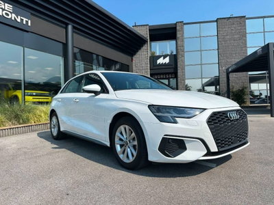 Audi A3 Sportback 35 TFSI Business Advanced (2)