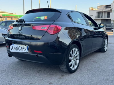 Alfa Romeo Giulietta 1.6 JTDm-2 Progression c/CL (16)