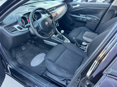 Alfa Romeo Giulietta 1.6 JTDm-2 Progression c/CL (5)