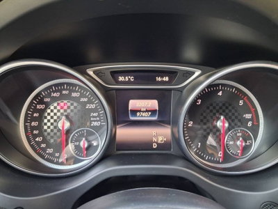 Mercedes-Benz Classe A 200 d Premium (8)