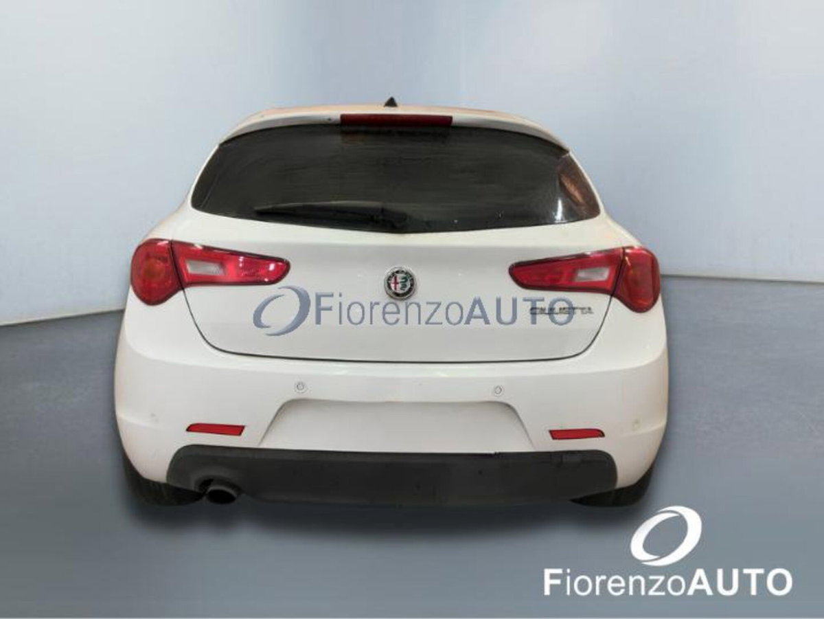 Alfa Romeo Giulietta 1.4 Turbo Distinctive 120cv (3)