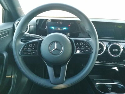 Mercedes-Benz Classe A Sedan 180 d Automatic 4p. Executive (7)